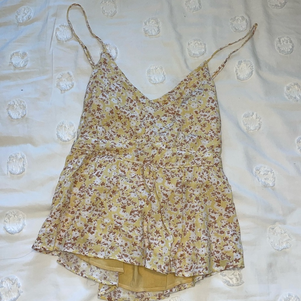 Open-back Floral Abercrombie Top